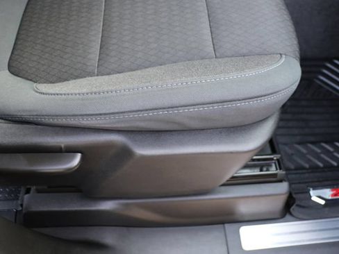 Used 2019 Chevrolet Silverado 1500 LT w/ All-Star Edition AWD/4WD image 12