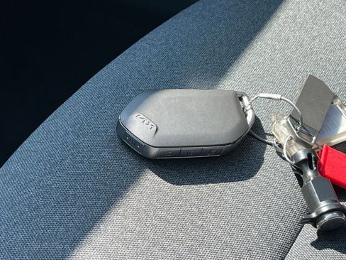 Used 2025 Kia K4 LXS image 21