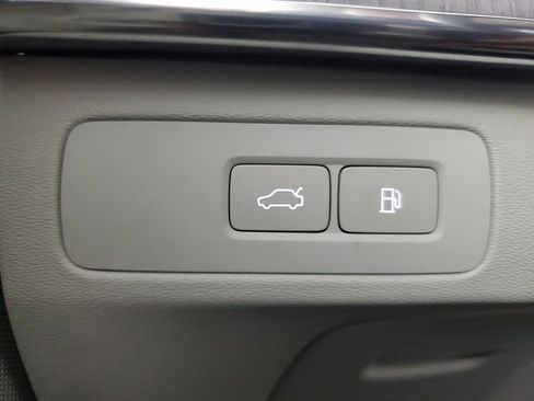 New 2026 Volvo XC90 T8 Ultra w/ Lounge Package AWD/4WD image 36