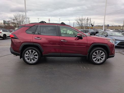 Used 2020 Toyota RAV4 Limited image 6