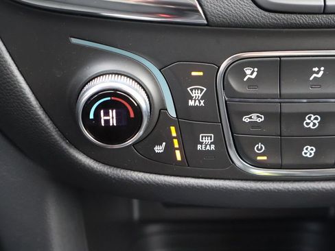 Certified 2024 Chevrolet Equinox LT image 20