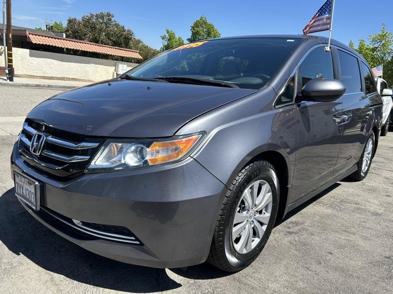 Used 2017 Honda Odyssey SE image 3