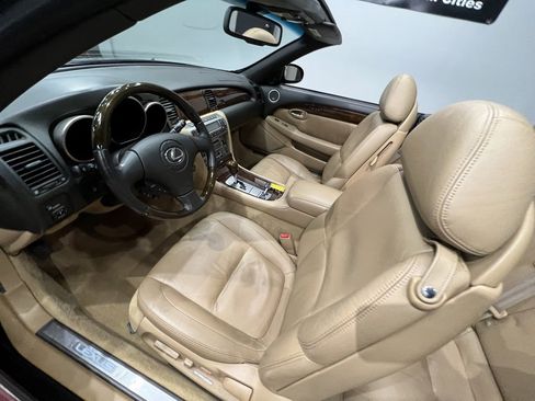 Used 2006 Lexus SC 430 Convertible image 24