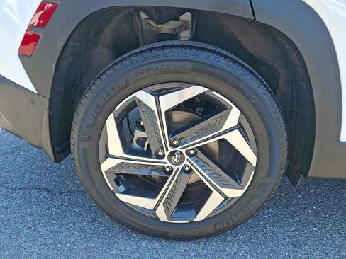 Used 2023 Hyundai Tucson Limited AWD/4WD image 8