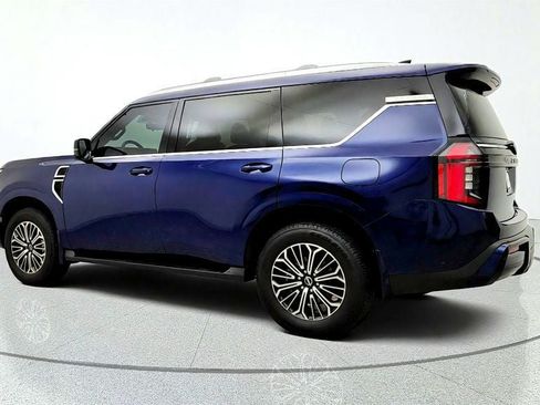 Used 2025 Nissan Armada Platinum AWD/4WD image 7