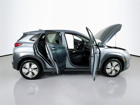 Used 2020 Hyundai Kona Limited w/ Cargo Package image 33