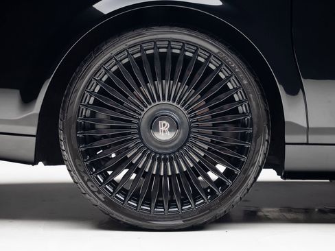 Used 2007 Rolls-Royce Phantom Sedan RWD image 33