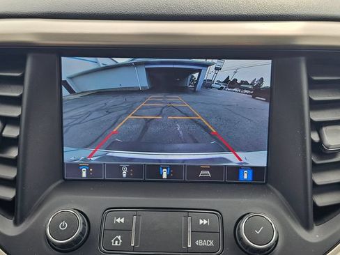 Used 2022 GMC Acadia Denali w/ GMC Pro Grade Package AWD/4WD image 19