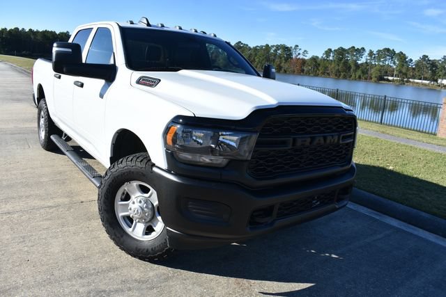 Used 2023 RAM 2500 Tradesman w/ Snow Chief Group AWD/4WD image 2