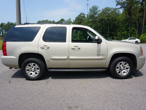 Used 2008 GMC Yukon SLE w/ Convenience Package RWD image 18