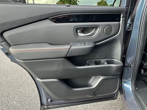 Used 2026 Honda Pilot TrailSport image 18