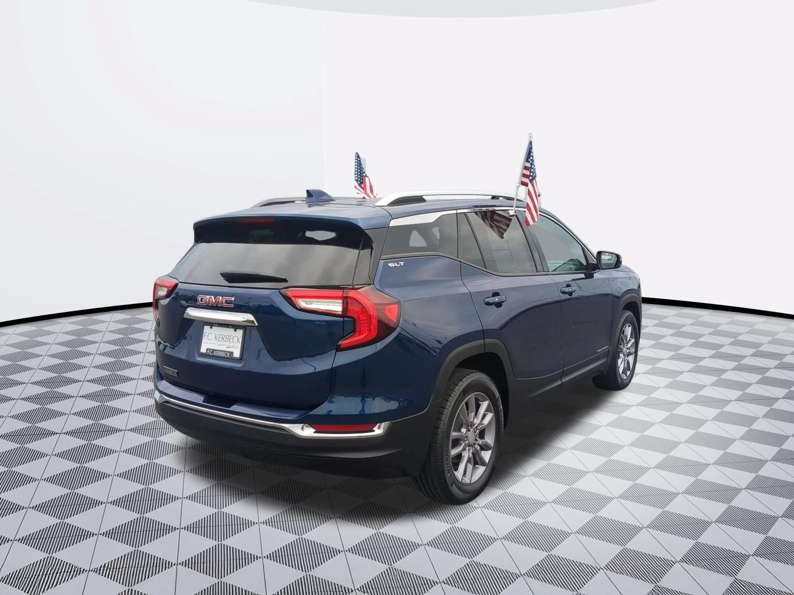 Certified 2022 GMC Terrain SLT FWD image 7