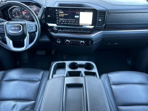 Used 2024 GMC Sierra 1500 SLT image 14