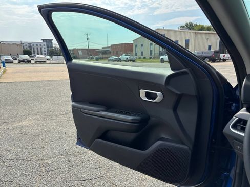 Used 2026 Kia K4 FWD image 15
