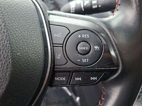 Used 2023 Toyota RAV4 XSE AWD/4WD image 25