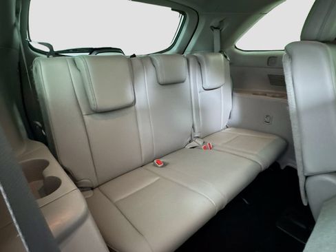 Used 2018 Toyota Highlander XLE AWD/4WD image 27