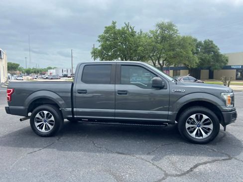 Used 2019 Ford F150 XL w/ Equipment Group 101A Mid AWD/4WD image 3