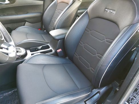 Certified 2023 Kia Forte GT-Line w/ GT-Line Technology Package image 14