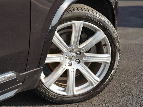 Used 2016 Volvo XC90 T6 image 17