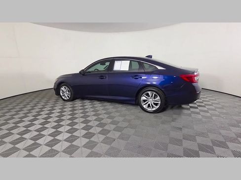 Used 2018 Honda Accord LX image 43