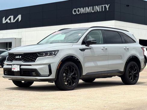 Certified 2023 Kia Sorento SX AWD/4WD image 1