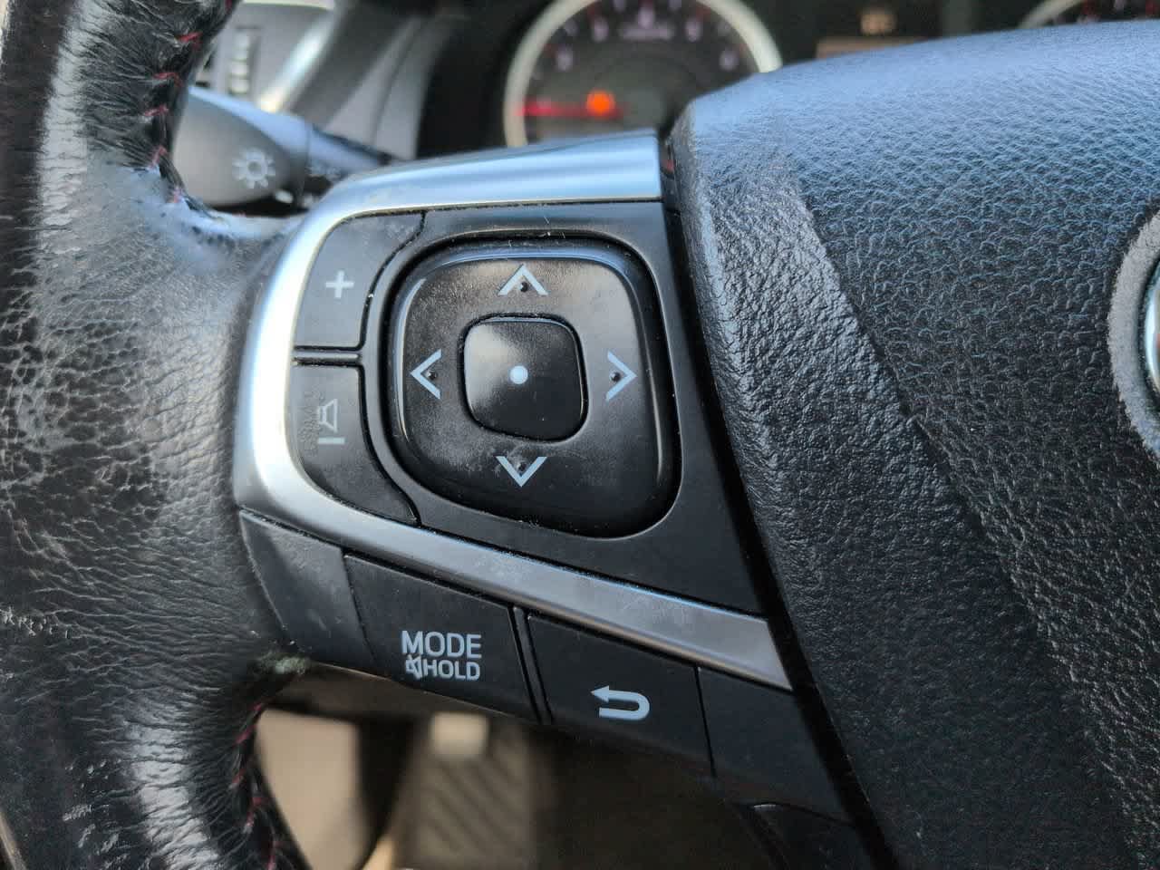 Used 2017 Toyota Camry SE FWD image 22