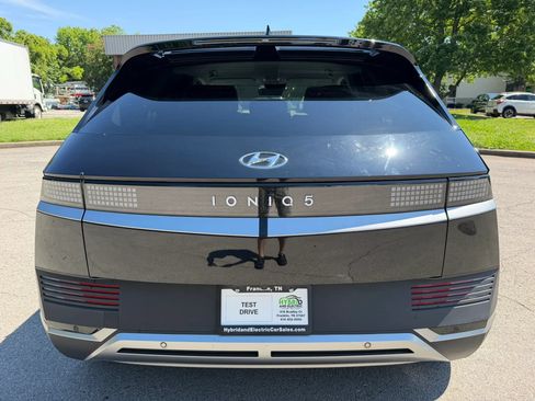 Used 2024 Hyundai Ioniq 5 SE RWD image 11