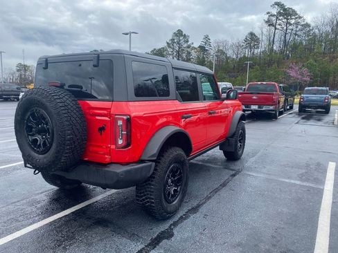 Certified 2022 Ford Bronco Wildtrak image 7