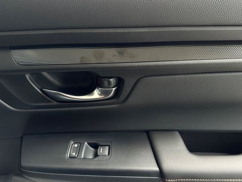 Used 2026 Honda CR-V Sport image 19