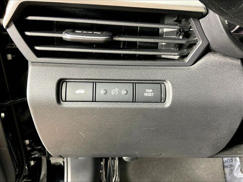 Certified 2024 Nissan Altima 2.5 SR FWD image 36