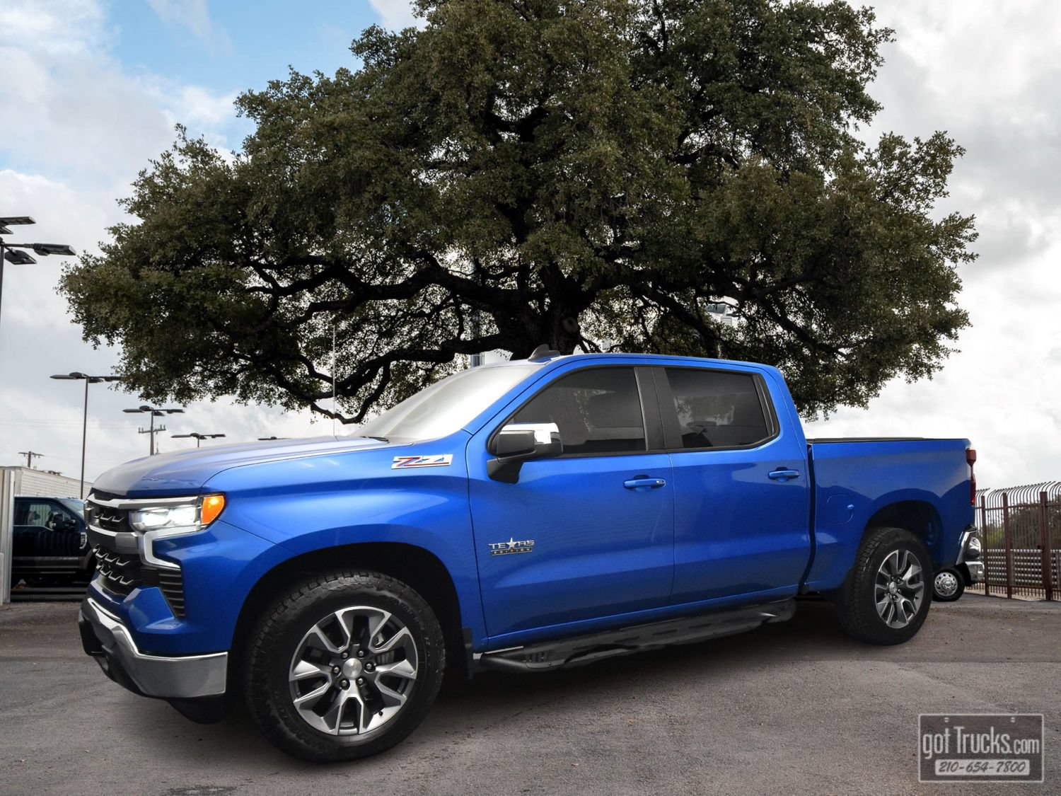 Used 2024 Chevrolet Silverado 1500 LT w/ Texas Edition Plus AWD/4WD image 1