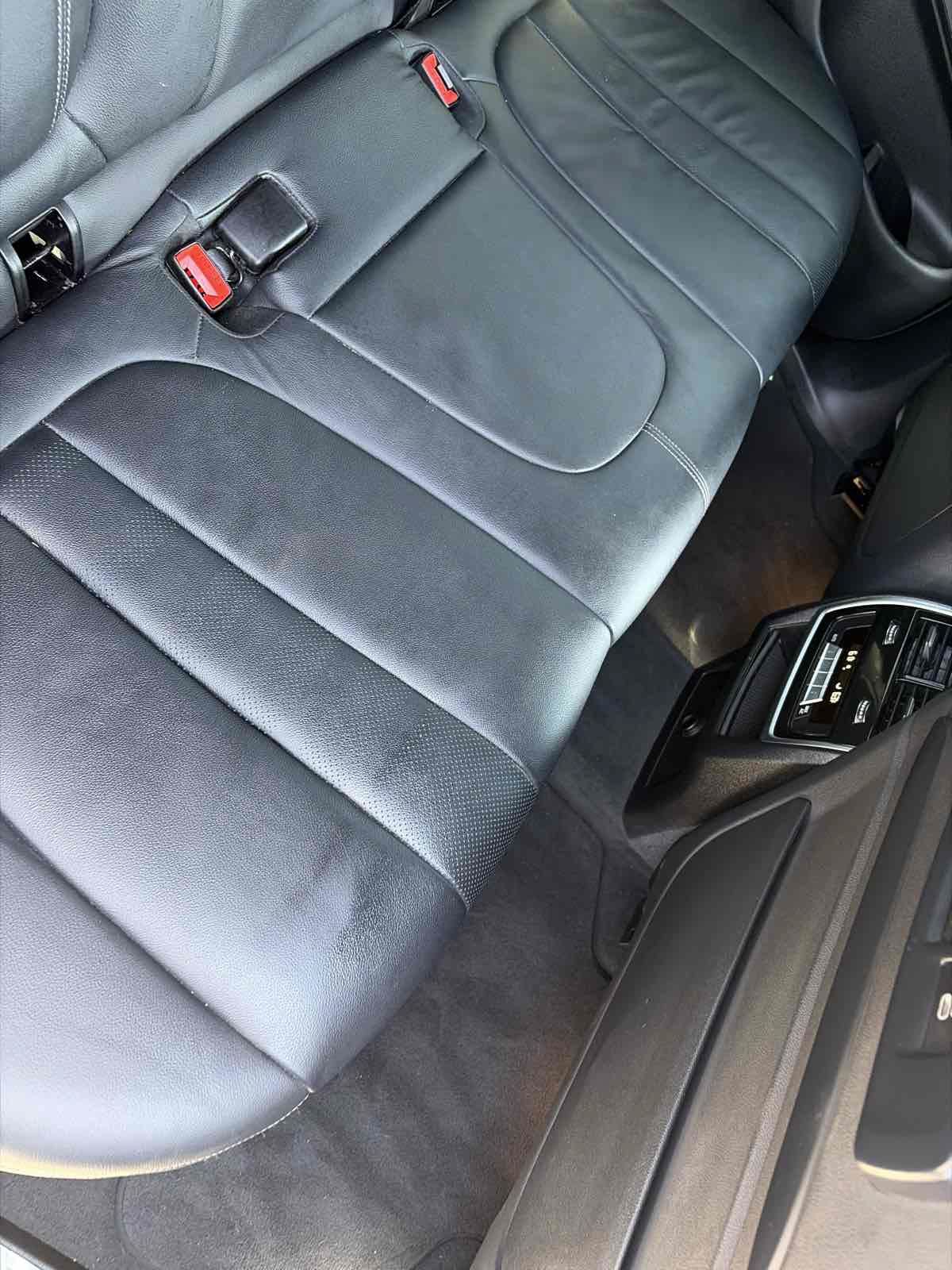 Used 2019 BMW X5 xDrive50i w/ M Sport Package AWD/4WD image 29