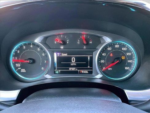 Used 2019 Chevrolet Traverse LT image 22