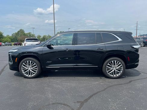 Used 2025 Buick Enclave Avenir w/ Super Cruise Package AWD/4WD image 2