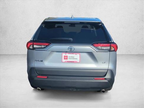 Used 2025 Toyota RAV4 LE image 7