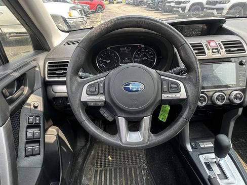 Used 2017 Subaru Forester 2.5i Premium AWD/4WD image 14