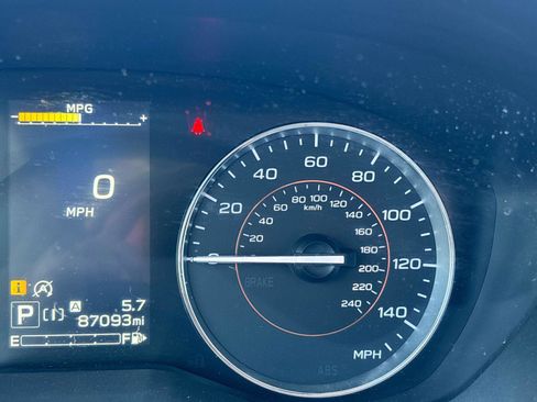 Used 2020 Subaru Crosstrek 2.0i Limited w/ Moonroof Package w/Navigation image 23