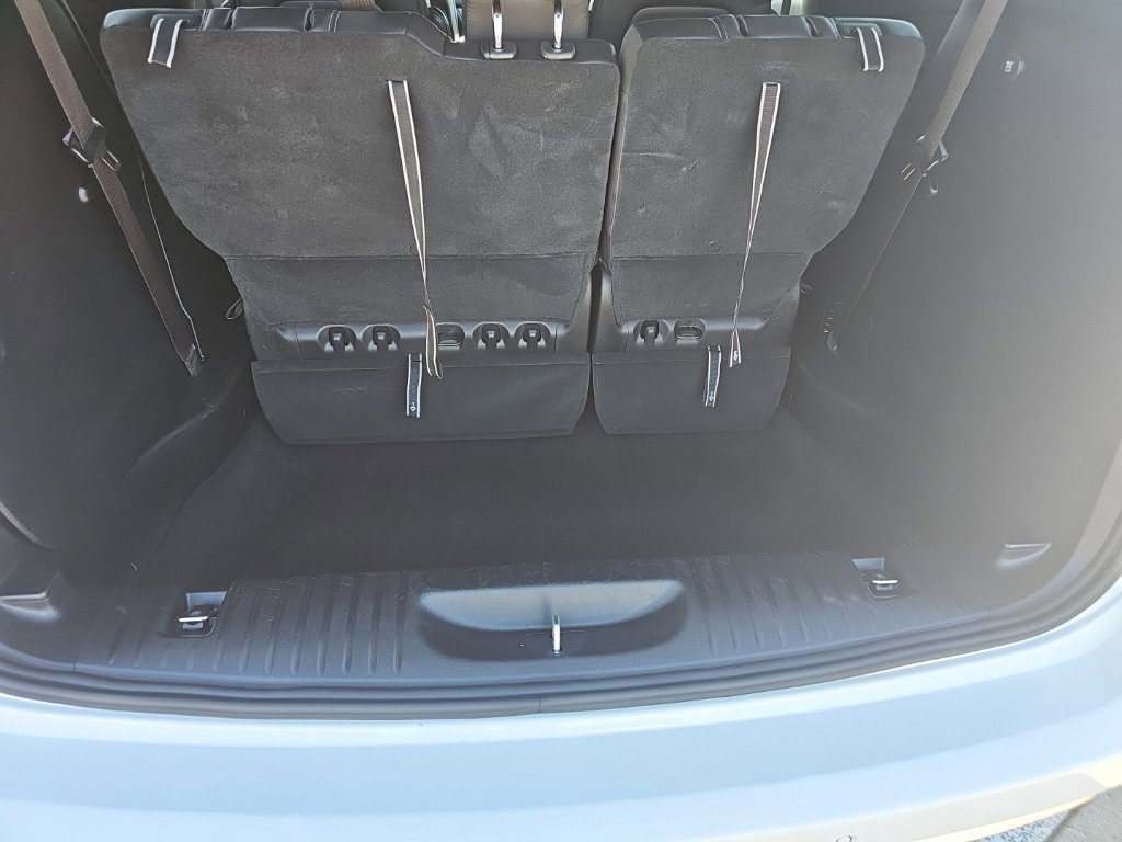 Certified 2026 Chrysler Pacifica Select FWD image 21