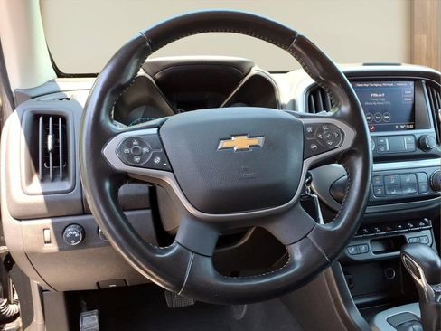 Certified 2022 Chevrolet Colorado ZR2 w/ ZR2 Midnight Special Edition AWD/4WD image 3