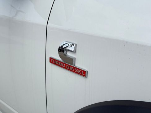 New 2026 RAM 5500 Tradesman w/ Chrome Appearance Group AWD/4WD image 10