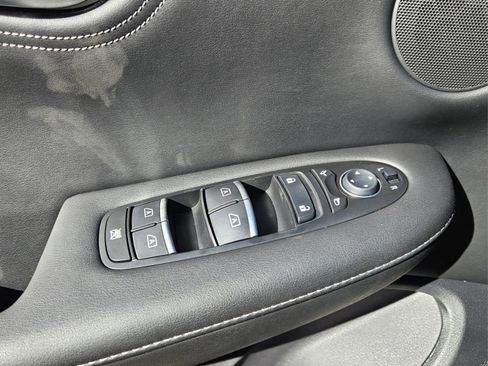 Used 2023 INFINITI QX55 Luxe w/ Cargo Package image 28