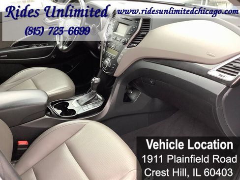 Used 2014 Hyundai Santa Fe GLS image 38