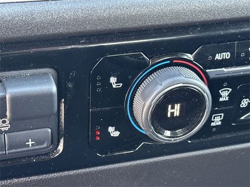 Used 2025 Chevrolet Silverado 2500 LT w/ Safety Package image 20