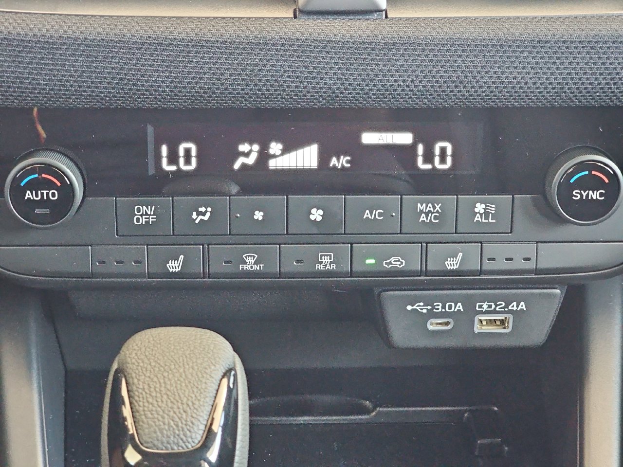 New 2026 Subaru Outback Premium AWD/4WD image 22