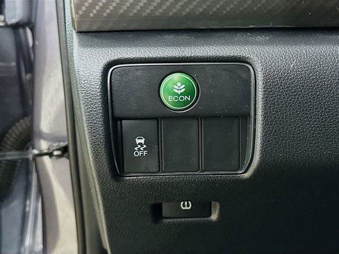 Used 2016 Honda Accord Sport image 12