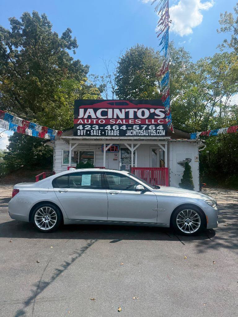 Used 2013 BMW 750Li RWD image 1
