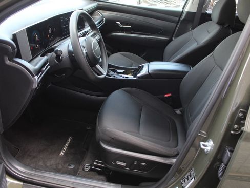 Used 2025 Hyundai Tucson SEL FWD image 28
