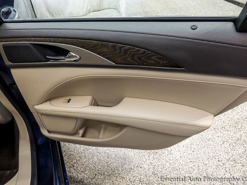 Used 2017 Lincoln MKZ Select w/ Select Plus Package image 23