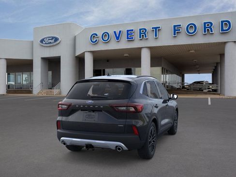 New 2025 Ford Escape SE w/ Class II Trailer Tow Package image 8