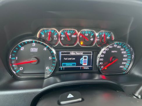 Used 2018 Chevrolet Silverado 1500 LT w/ All Star Edition image 13